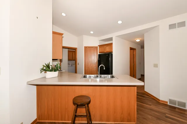 $369,900 | W257 Thompson Circle, Oconomowoc, WI 53066