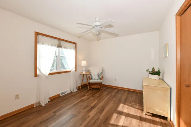 $369,900 | W257 Thompson Circle, Oconomowoc, WI 53066