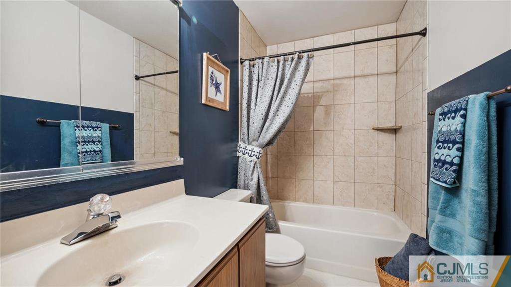 2 Interlaken Road Monmouth Junction, NJ 08852 - Photo 28 of 43 Gallery Image 28
