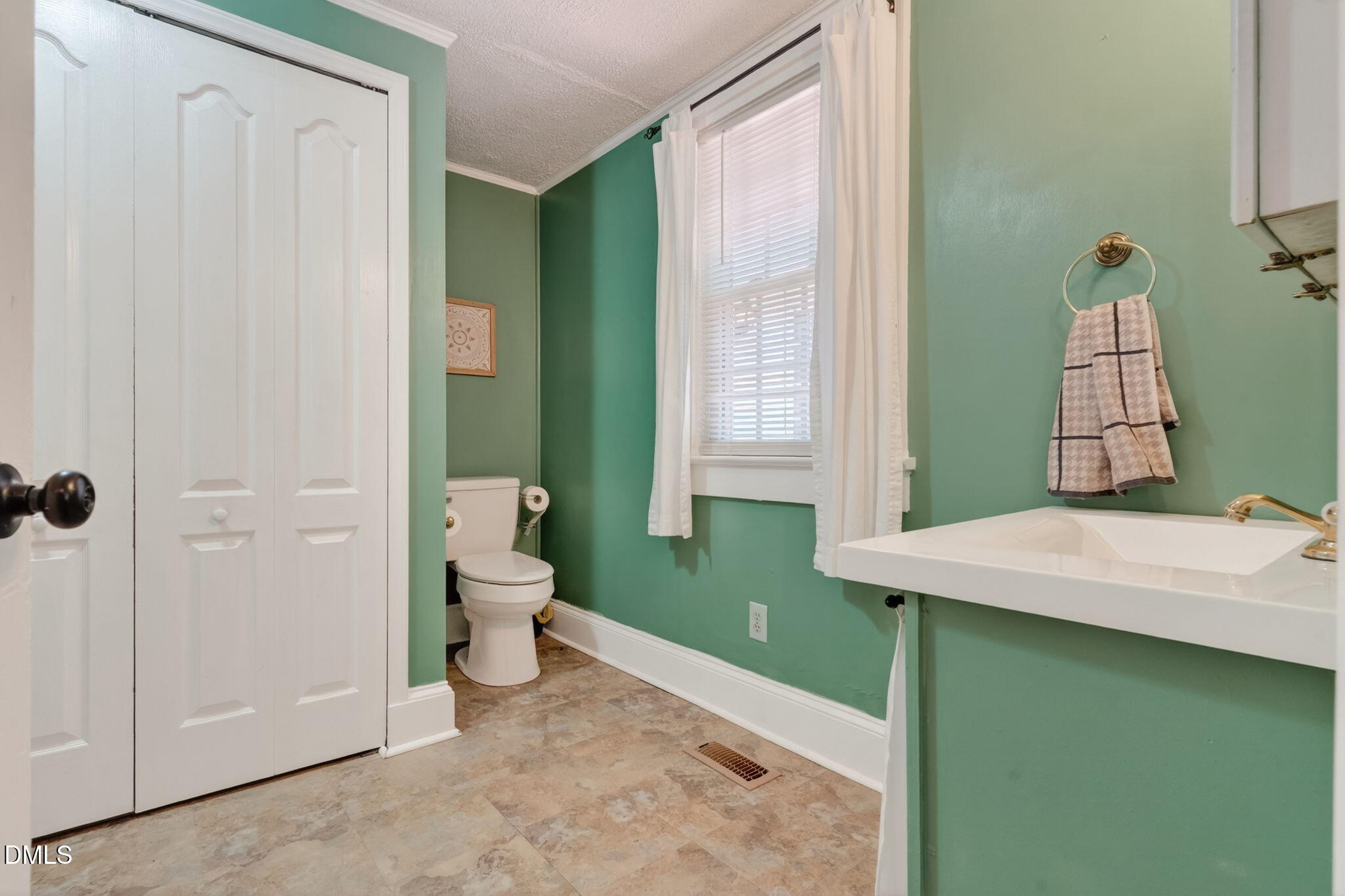 301 2nd Street Spring Hope, NC 27882 - Photo 15 of 51 12-web-or-mls-DSC06045