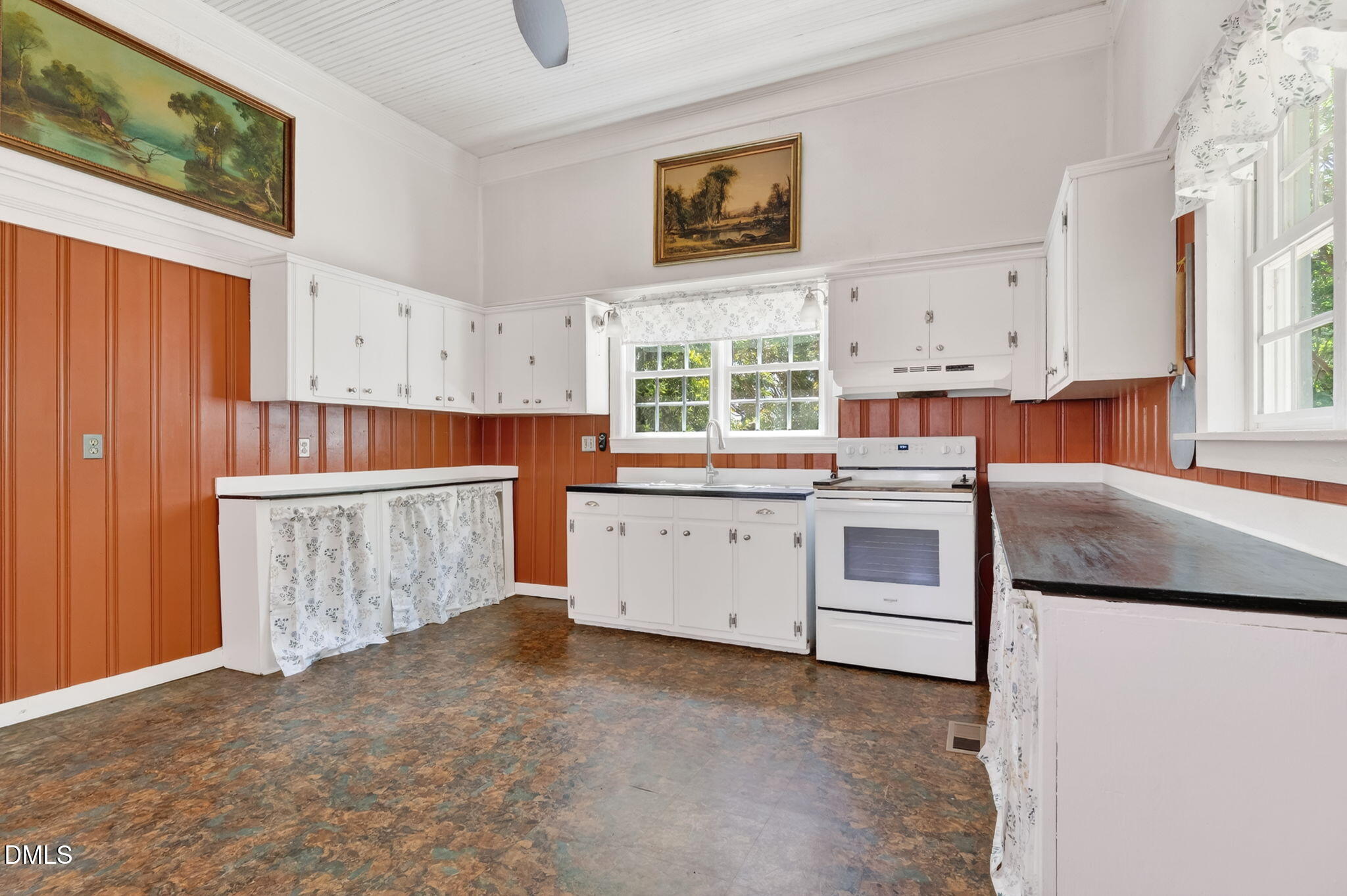 301 2nd Street Spring Hope, NC 27882 - Photo 25 of 51 20-web-or-mls-DSC06088
