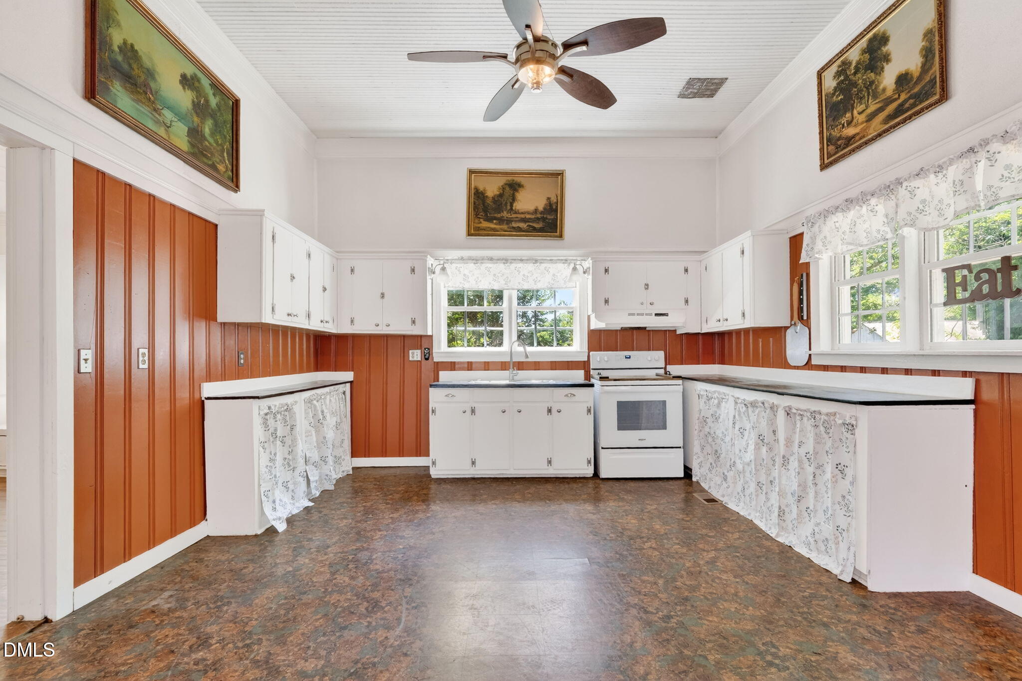 301 2nd Street Spring Hope, NC 27882 - Photo 26 of 51 21-web-or-mls-DSC06092