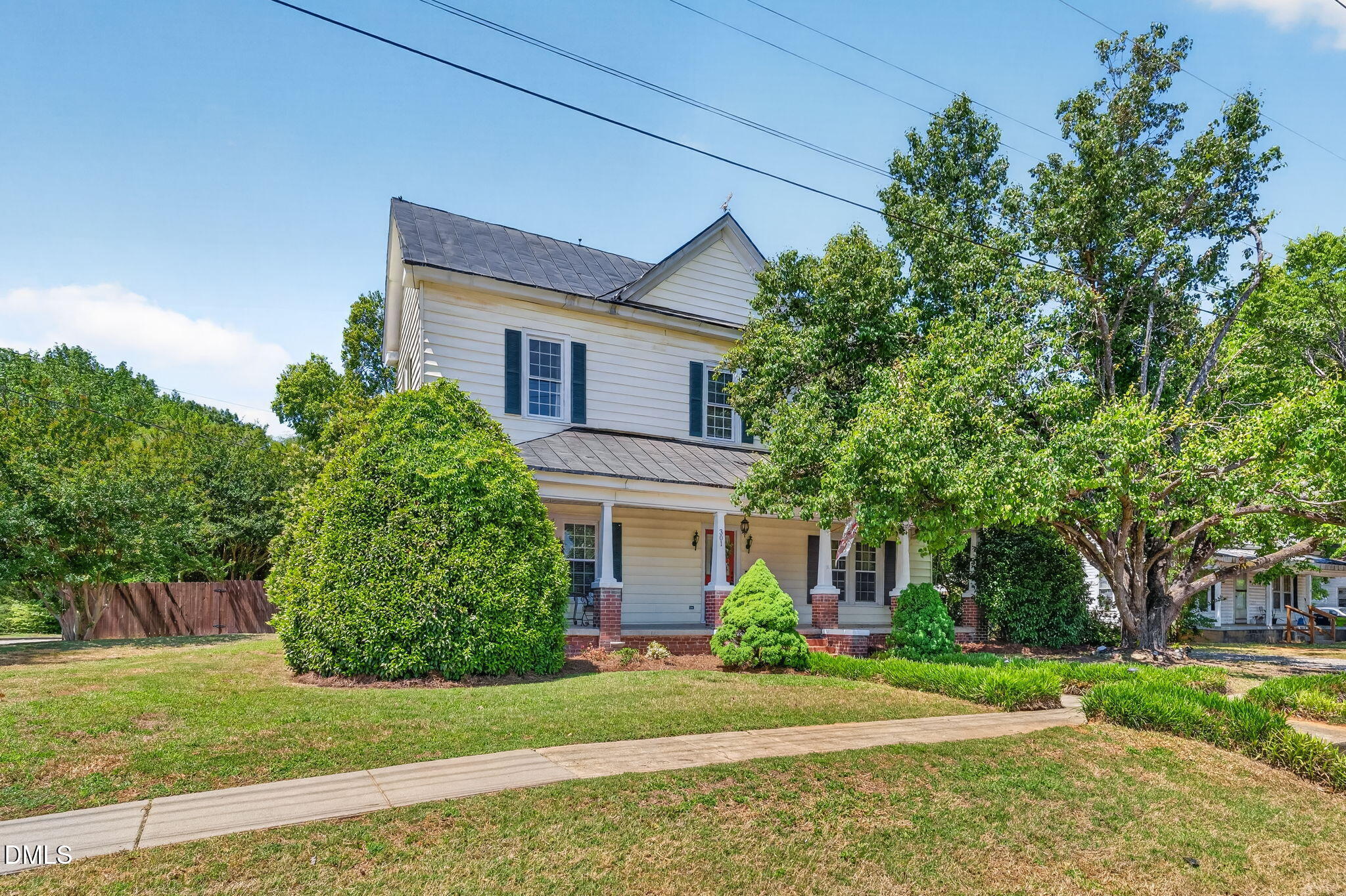 301 2nd Street Spring Hope, NC 27882 - Photo 4 of 51 3-web-or-mls-DSC06009