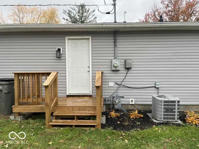 $1,500 | 1602 South Grant Avenue, Indianapolis, IN 46203