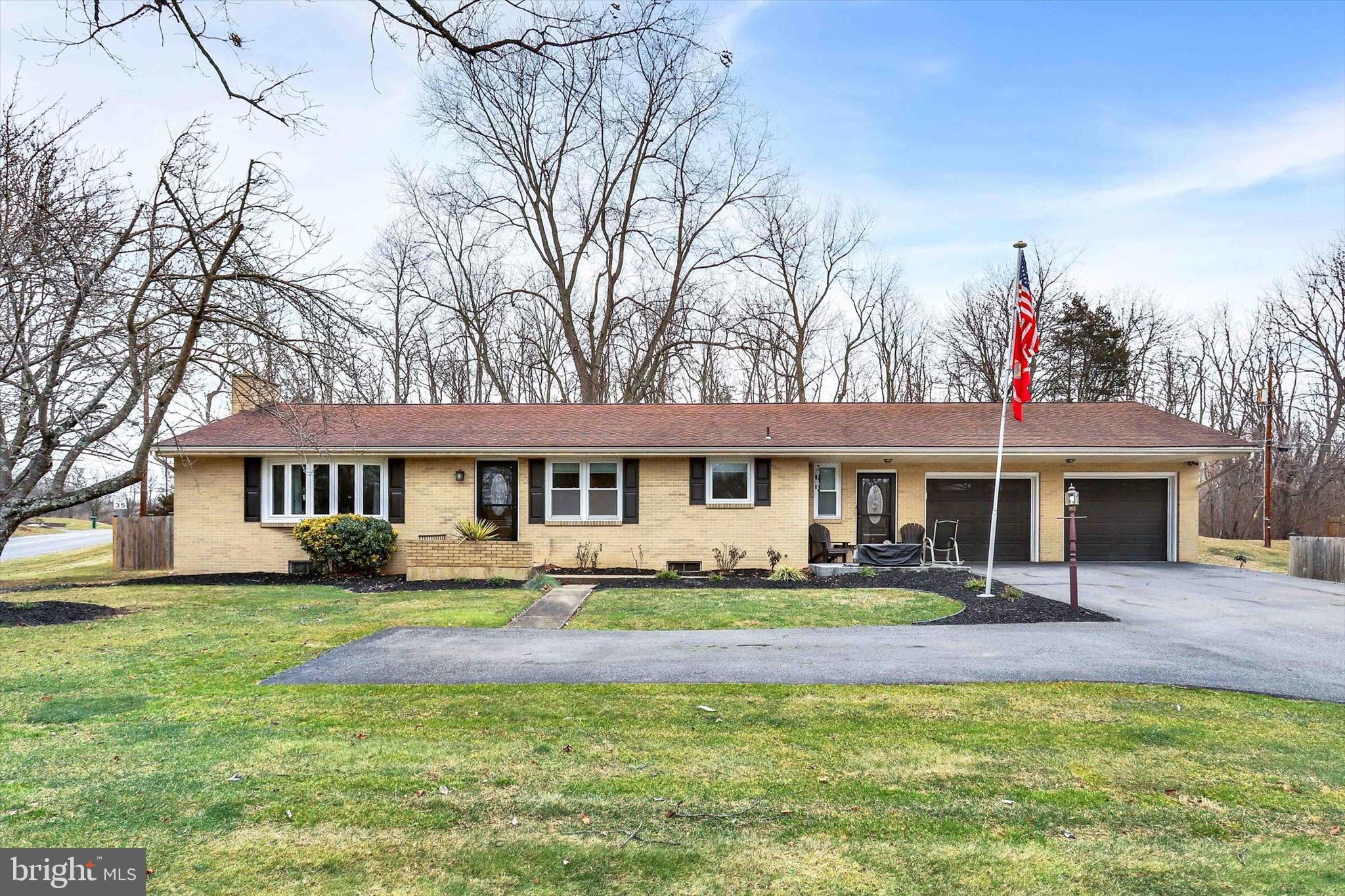 699 Barnstable Road Carlisle, PA 17015 - Photo 1 of 15 Gallery Image 1