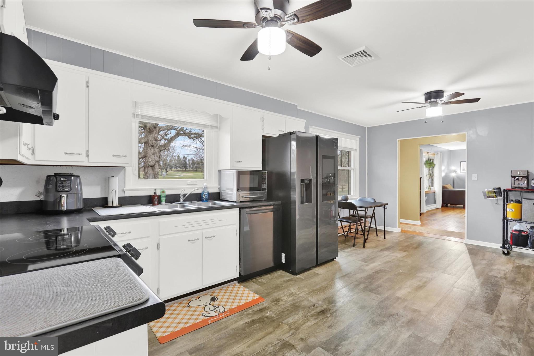 699 Barnstable Road Carlisle, PA 17015 - Photo 6 of 15 Gallery Image 6