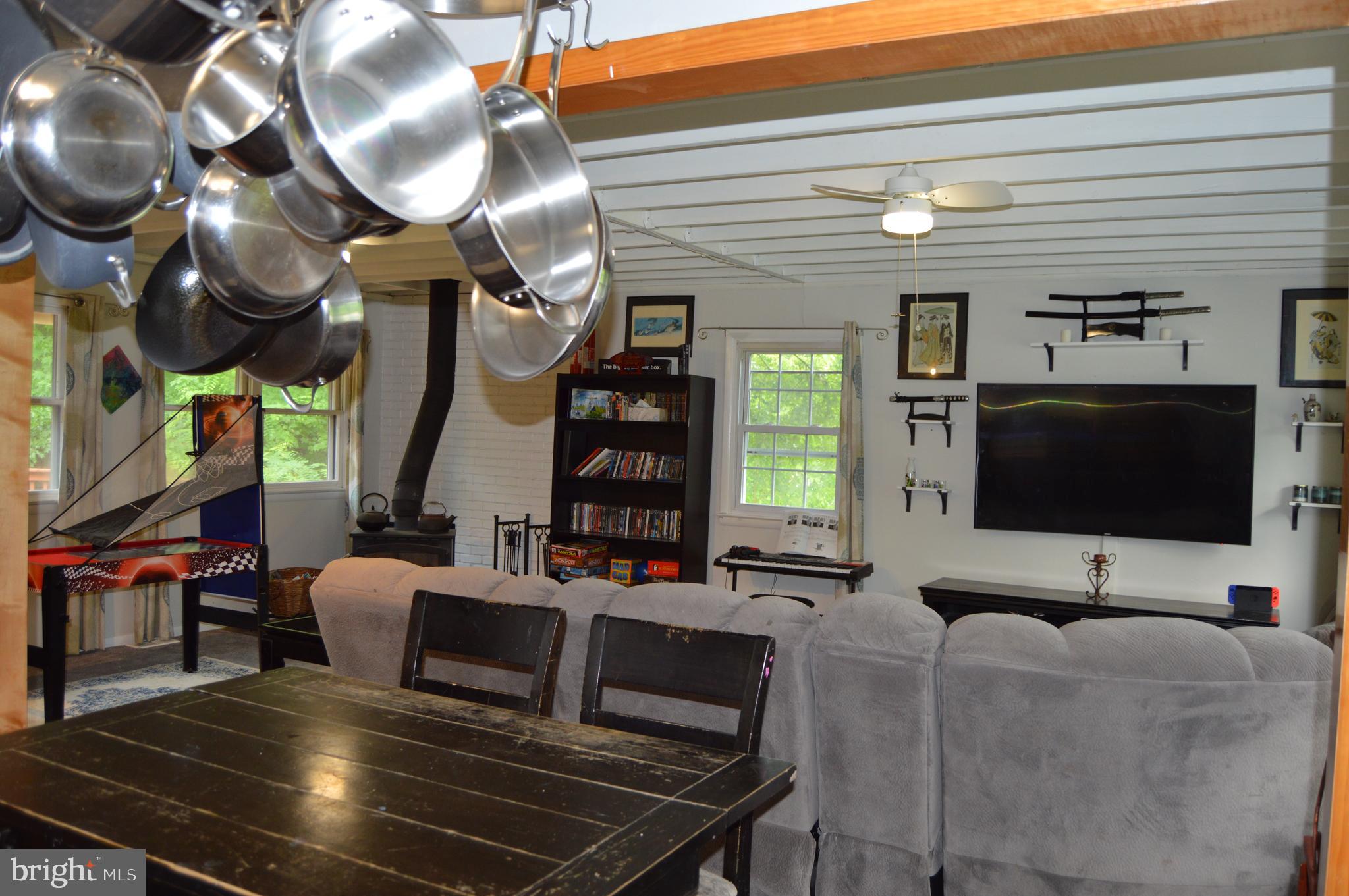 8320 Dock Road Pasadena, MD 21122 - Photo 18 of 27 Gallery Image 18