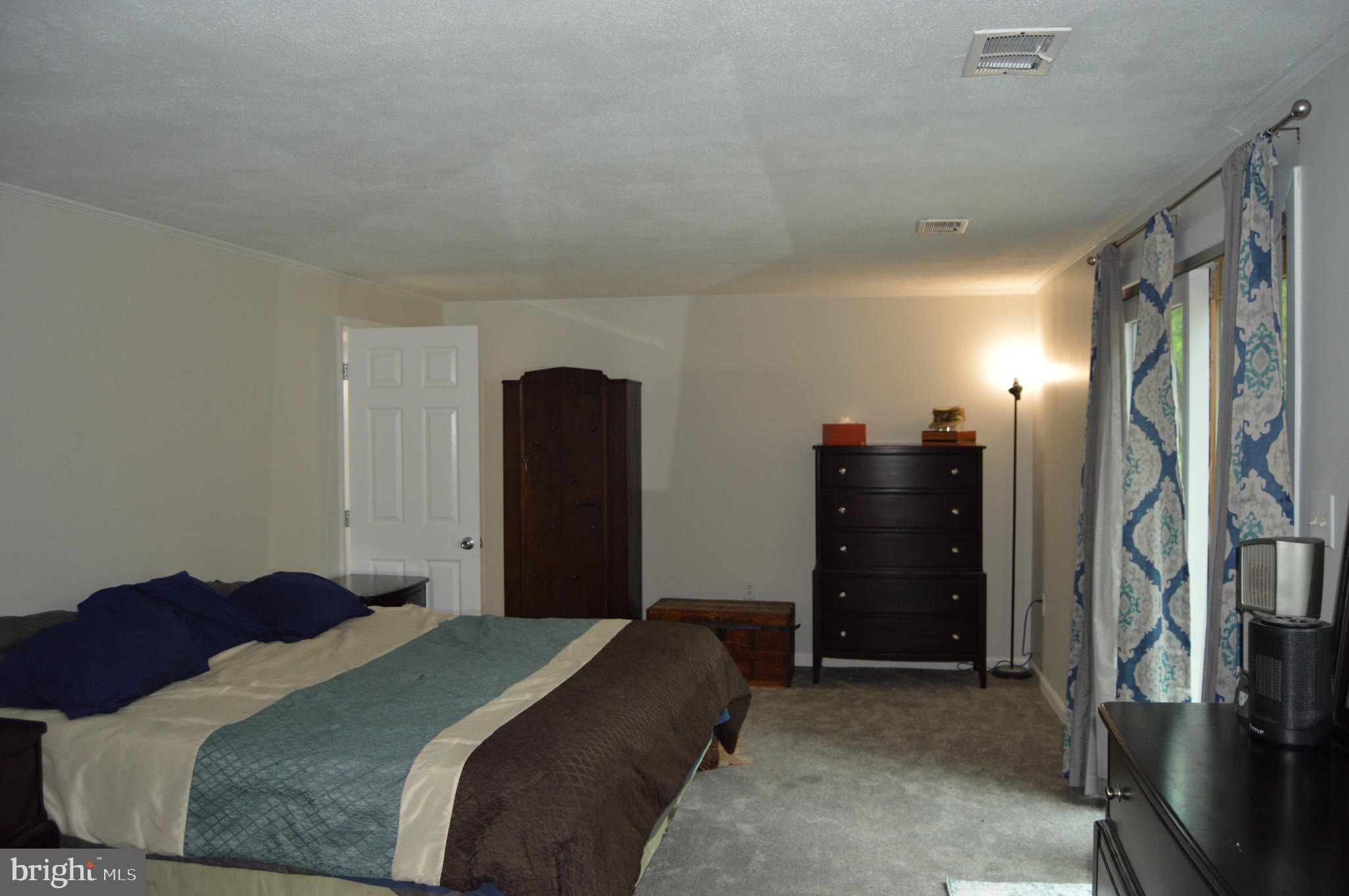8320 Dock Road Pasadena, MD 21122 - Photo 23 of 27 Gallery Image 23
