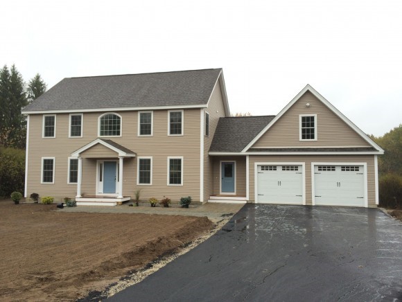 21 A Newfields Road Exeter, NH 03833 - Photo 1 of 1