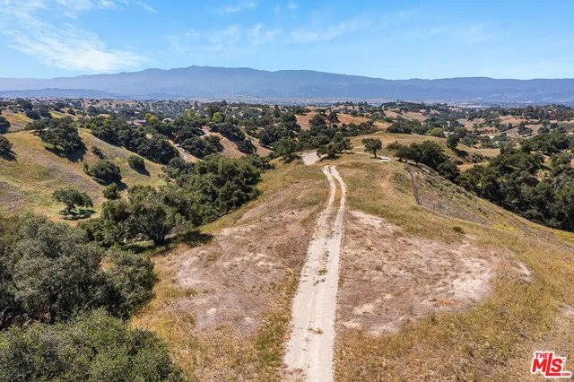 $3,599,000 | 3333-3349 Long Valley Road, Santa Ynez, CA 93460
