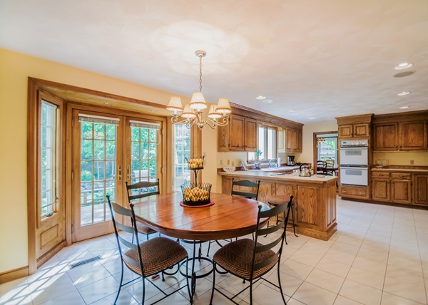 266 Blue Ridge Road North Andover, MA 01845 - Photo 4 of 23 Gallery Image 4