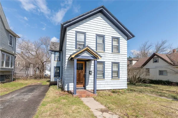 $2,050 | 54 Sanford Street, Rochester, NY 14620
