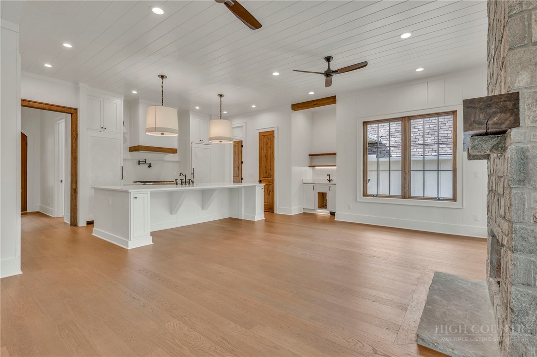 253 Old Boone Road Blowing Rock, NC 28605 - Photo 17 of 44
