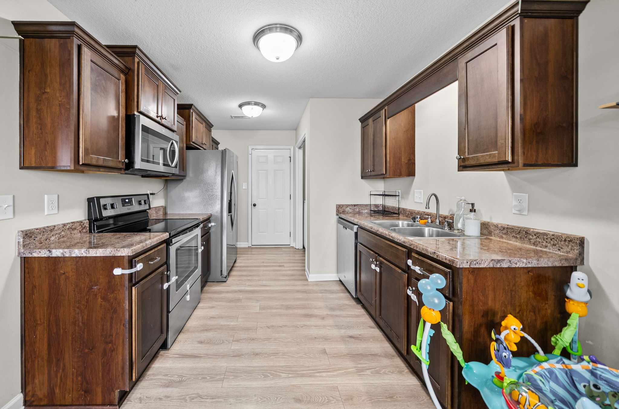 705 Hugh Hunter Road Oak Grove, KY 42262 - Photo 13 of 32