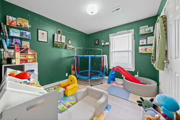 $285,000 | 705 Hugh Hunter Road, Oak Grove, KY 42262