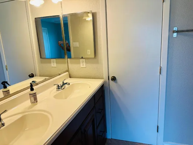 $1,450 | 2018 West Rundberg Lane, Unit 12B, Austin, TX 78758