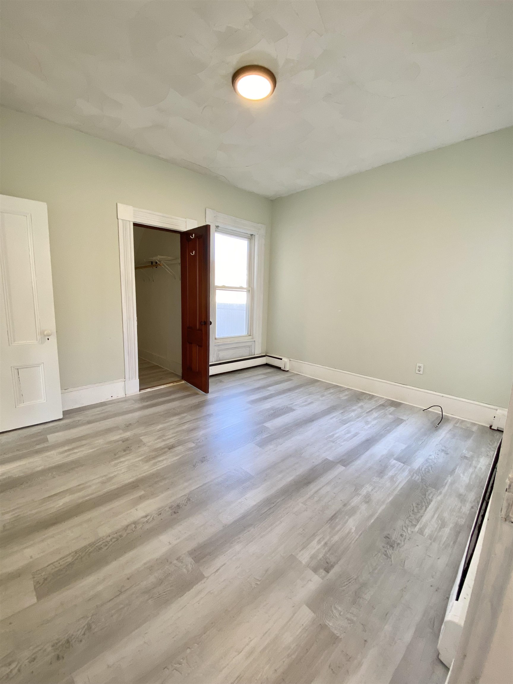 375 Central Street, Unit 1 Manchester, NH 03103 - Photo 20 of 34