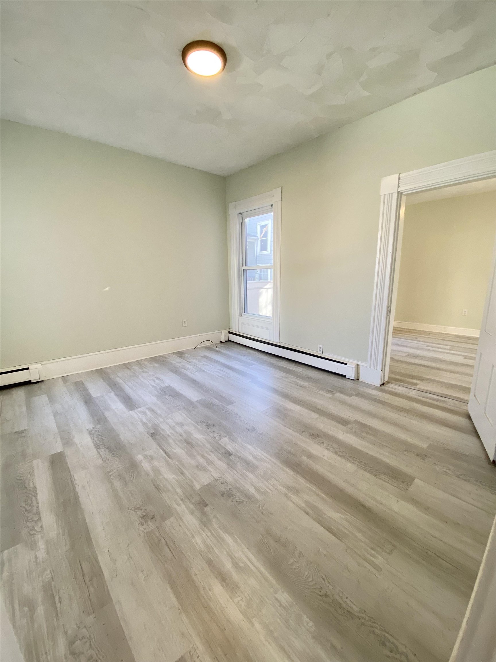 375 Central Street, Unit 1 Manchester, NH 03103 - Photo 21 of 34