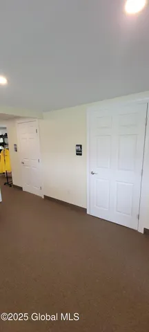 $16 | 5 Herbert Drive, Colonie, NY 12110