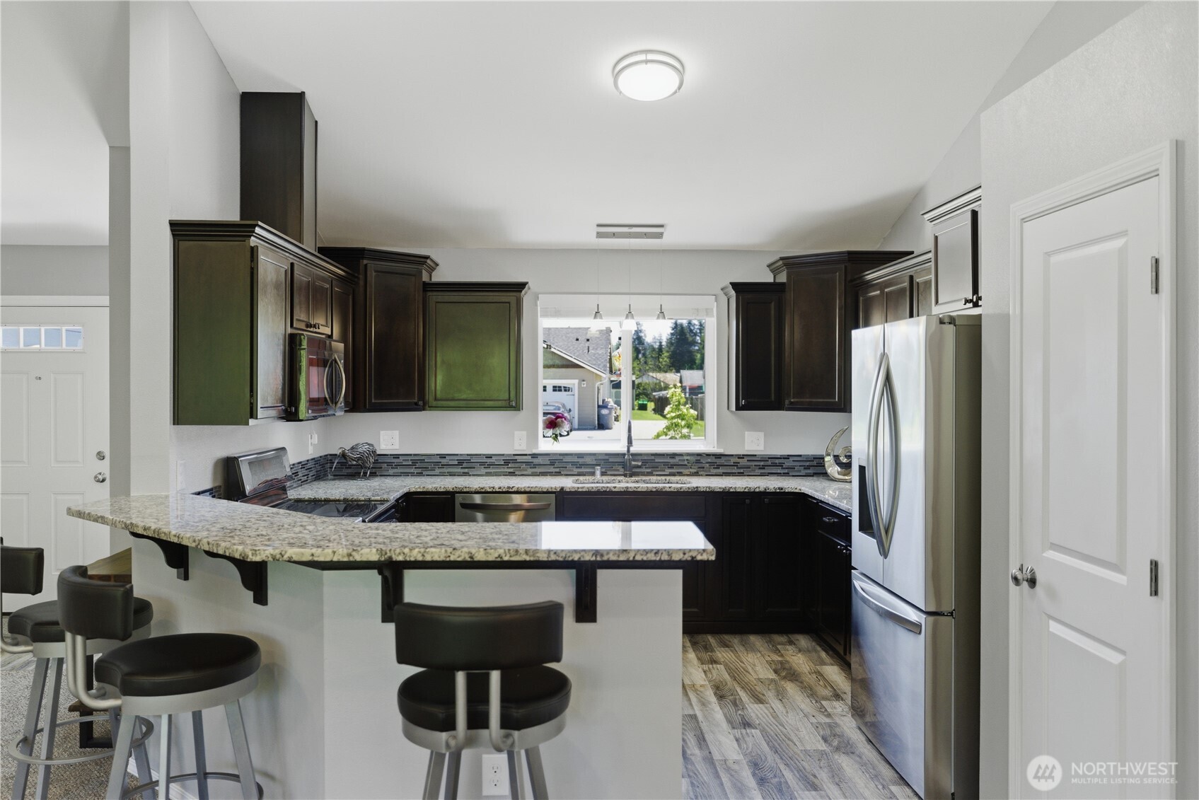 40 Sandtrap Lane Aberdeen, WA 98520 - Photo 12 of 40