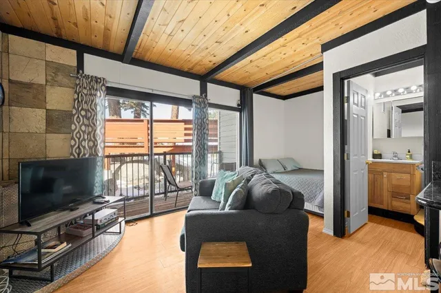 $299,000 | 331 Tramway Drive, Unit 10, Stateline, NV 89449