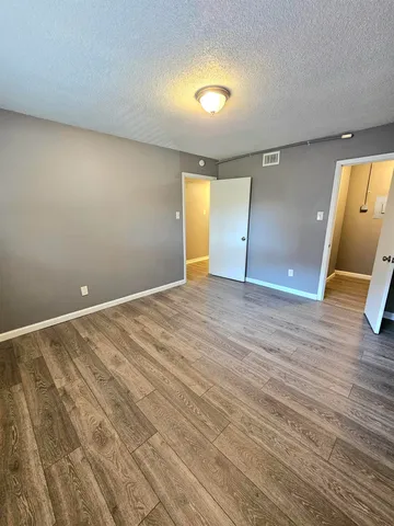 $85,000 | 151 North Belvedere Boulevard, Unit 4, Memphis, TN 38104