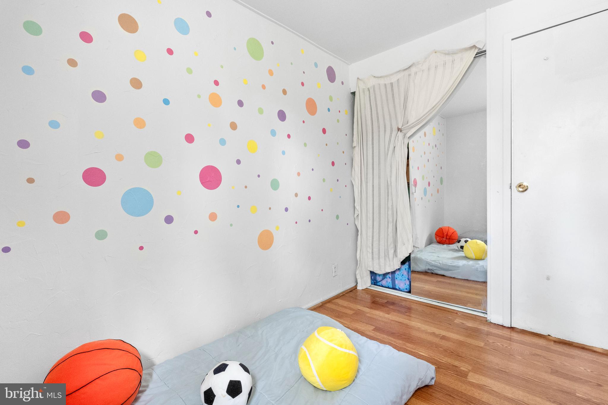 3031 Freeway Halethorpe, MD 21227 - Photo 19 of 25 a view of staircase with white walls