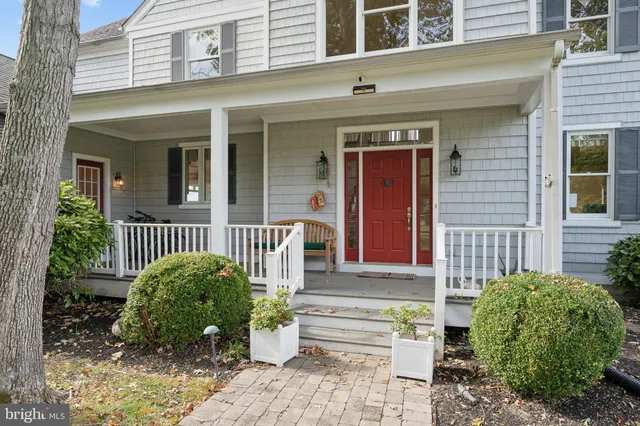 $2,055,000 | 245 Lighthouse View Drive, Stevensville, MD 21666