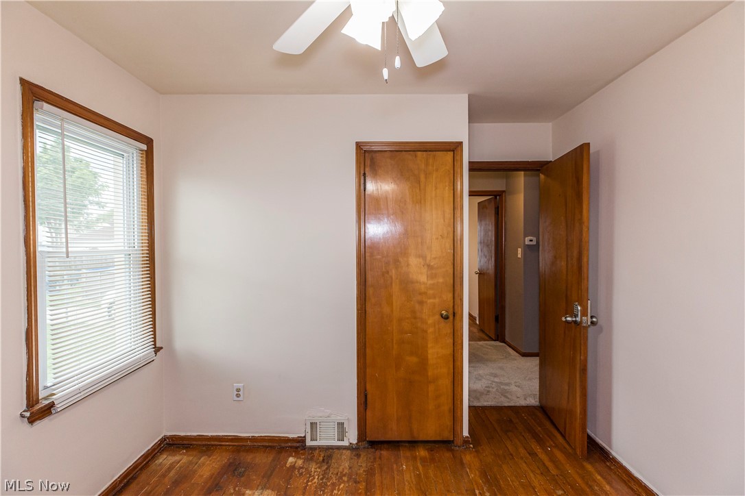6203 Snow Road Parma, OH 44129 - Photo 14 of 29