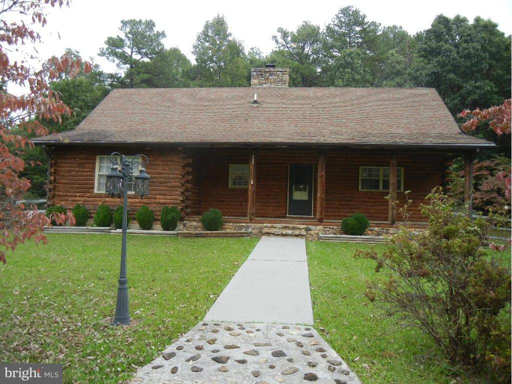 Exterior (Front)