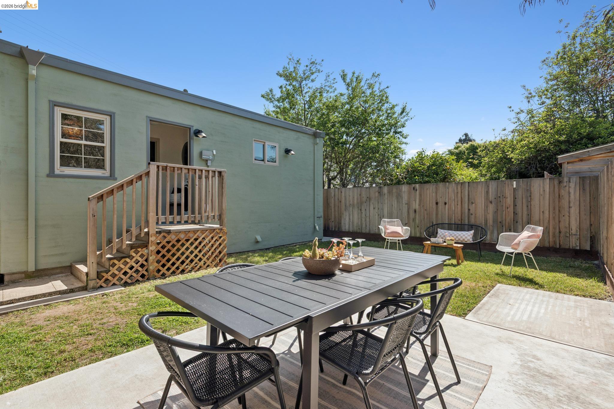 1229 Hopkins Street Berkeley, CA 94702 - Photo 39 of 44