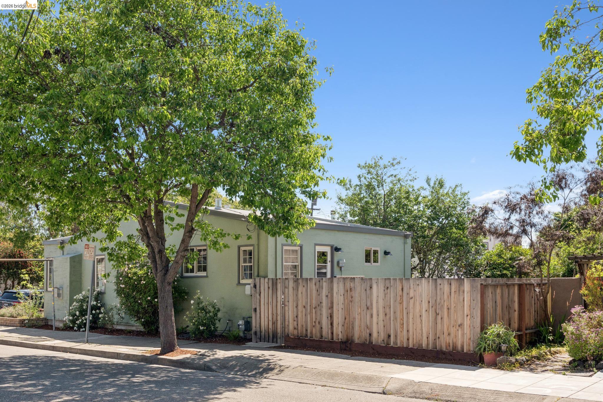1229 Hopkins Street Berkeley, CA 94702 - Photo 43 of 44