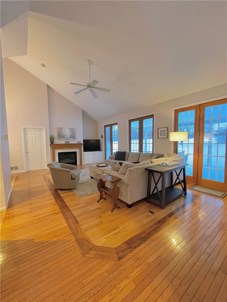 5117 West Lake Road Fleming, NY 13021 - Photo 22 of 50 Living Room