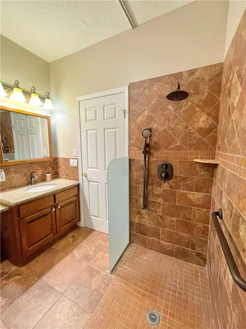 $708,000 | 5117 West Lake Road, Fleming, NY 13021