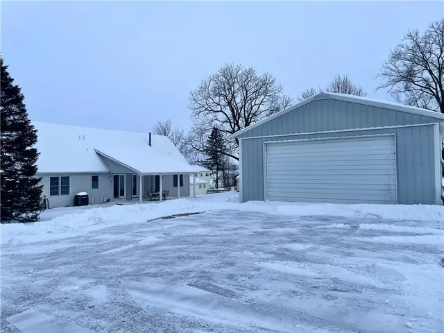 $708,000 | 5117 West Lake Road, Fleming, NY 13021