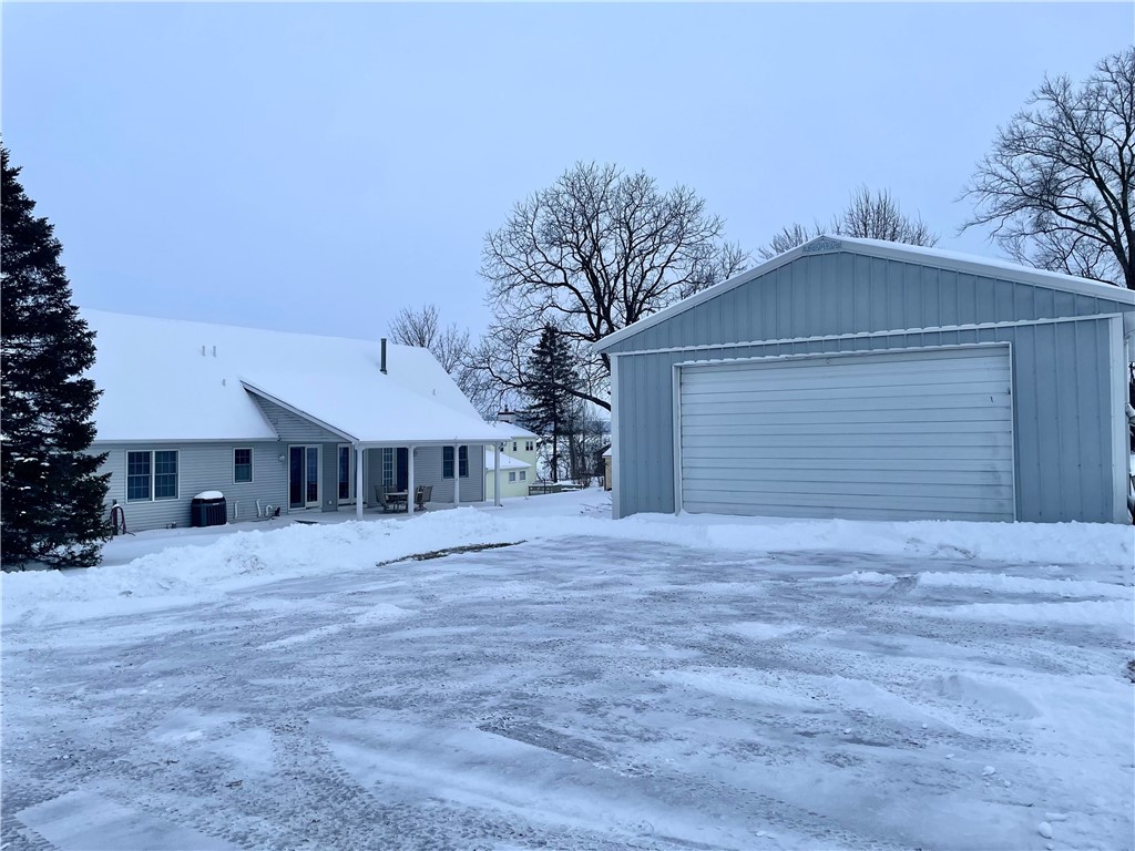 5117 West Lake Road Fleming, NY 13021 - Photo 4 of 50 24' x 32' pole barn with electric