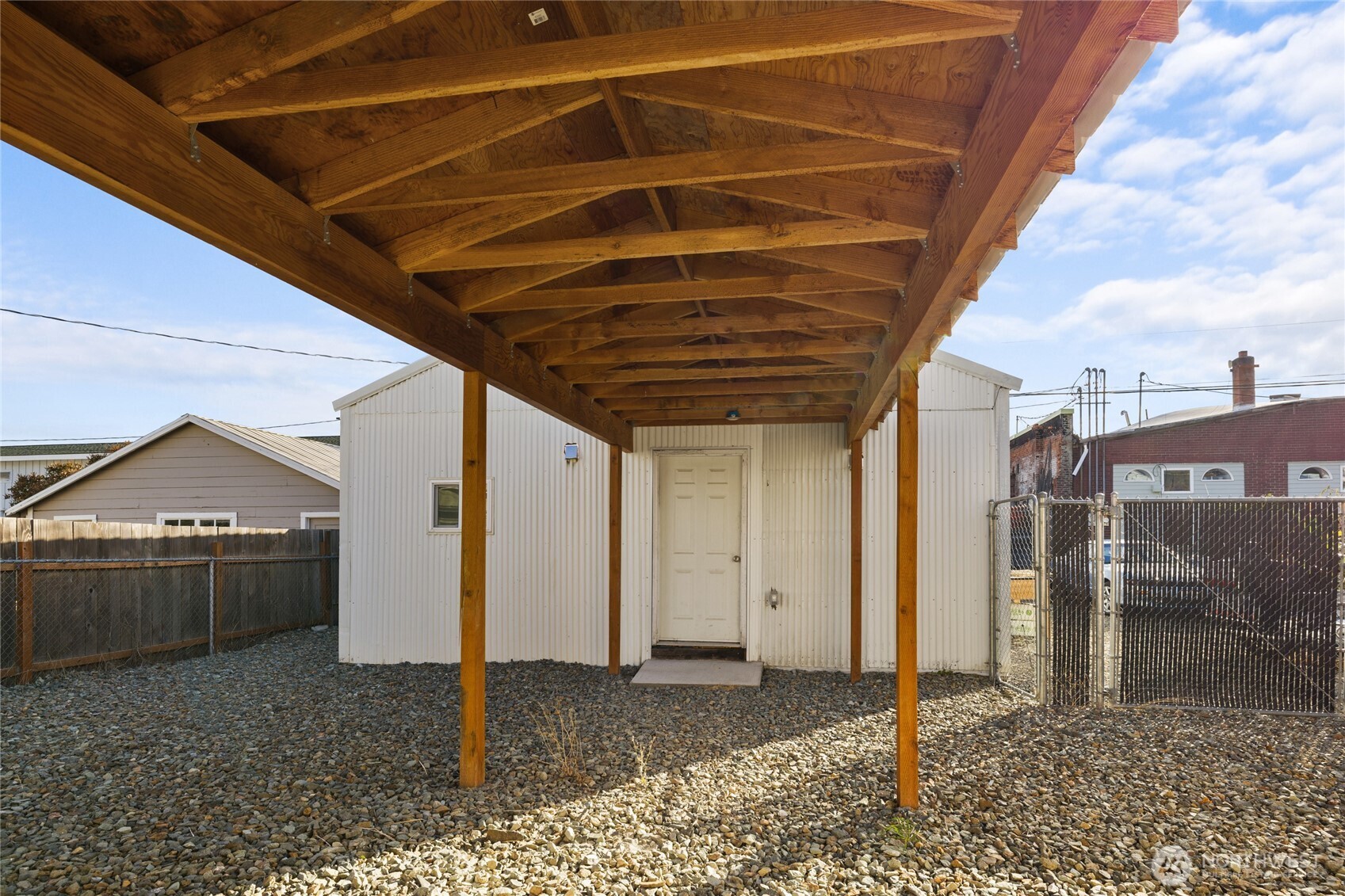 107 West 2nd Street Cle Elum, WA 98922 - Photo 23 of 39 a view of a porch