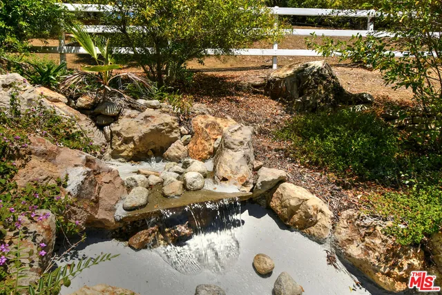 $2,650,000 | 25700 Mulholland Highway, Calabasas, CA 91302