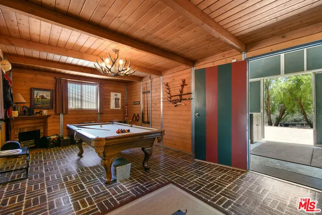 $2,650,000 | 25700 Mulholland Highway, Calabasas, CA 91302