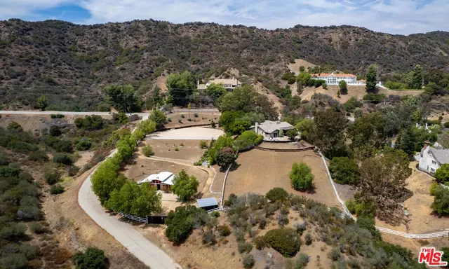 $2,650,000 | 25700 Mulholland Highway, Calabasas, CA 91302