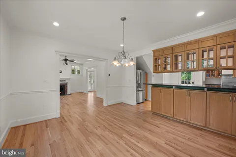 $1,050,000 | 3810 Dresden Street, Kensington, MD 20895