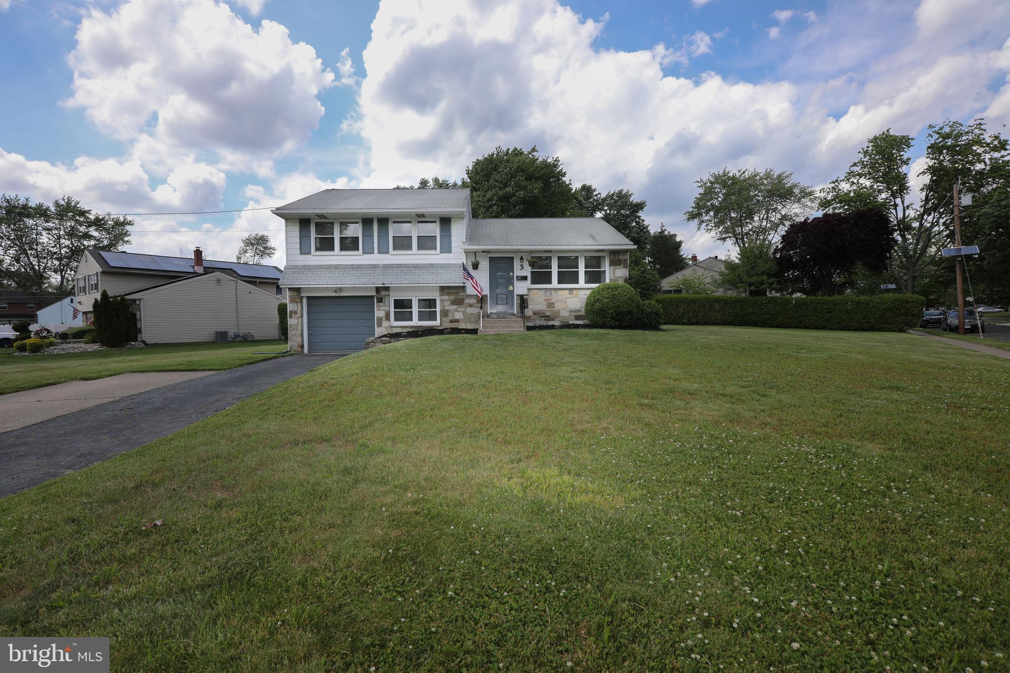 3 Great Oak Road Voorhees, NJ 08043 - Photo 2 of 45 Exterior Front