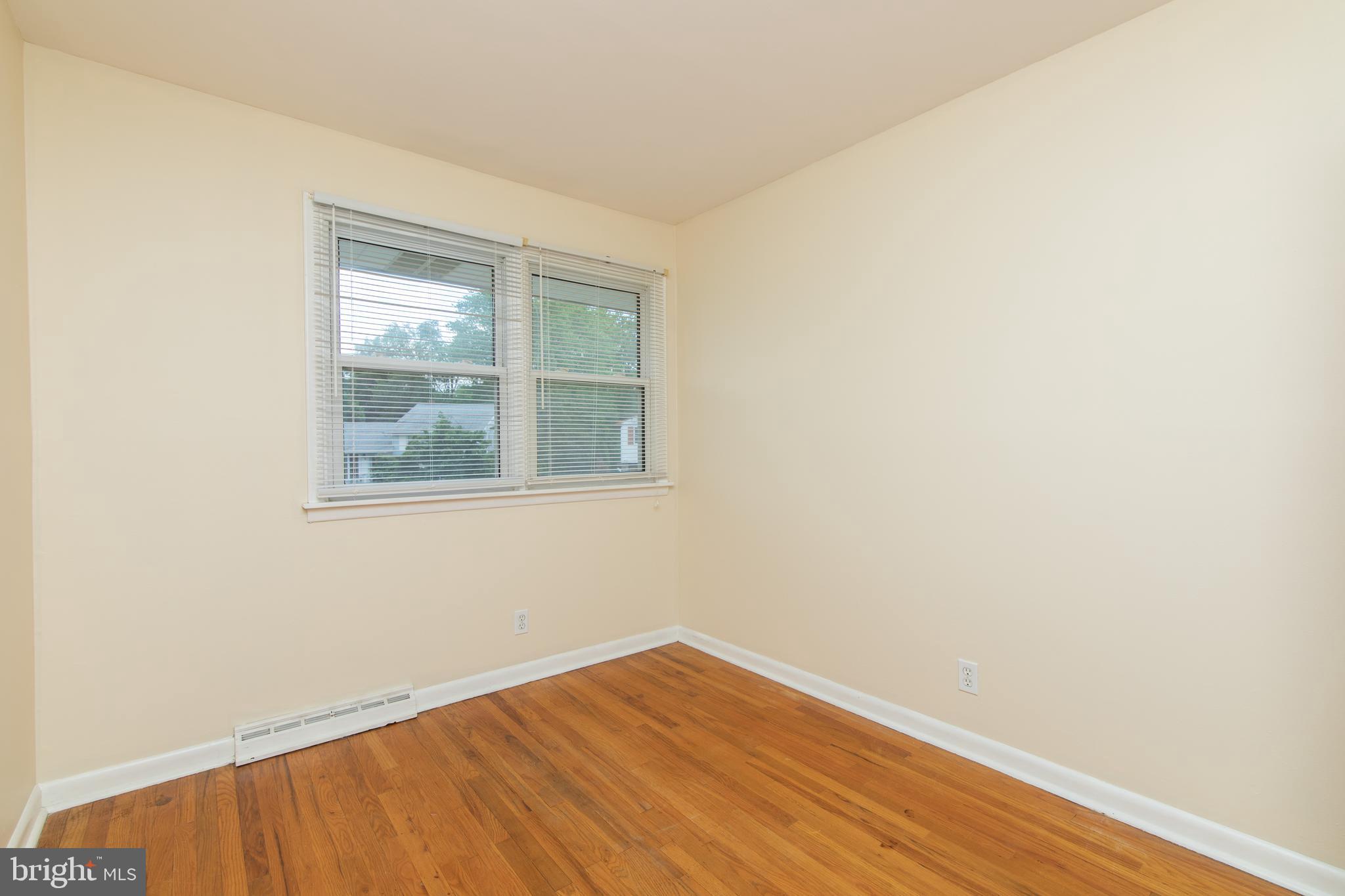 3 Great Oak Road Voorhees, NJ 08043 - Photo 31 of 45 3rd Bedroom