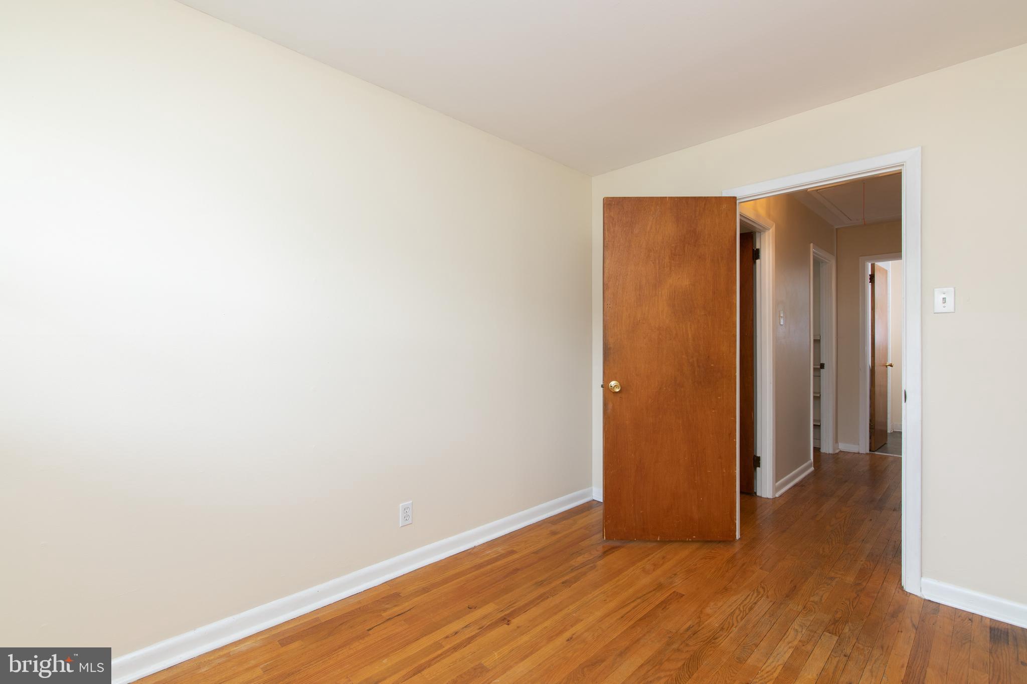 3 Great Oak Road Voorhees, NJ 08043 - Photo 32 of 45 3rd Bedroom