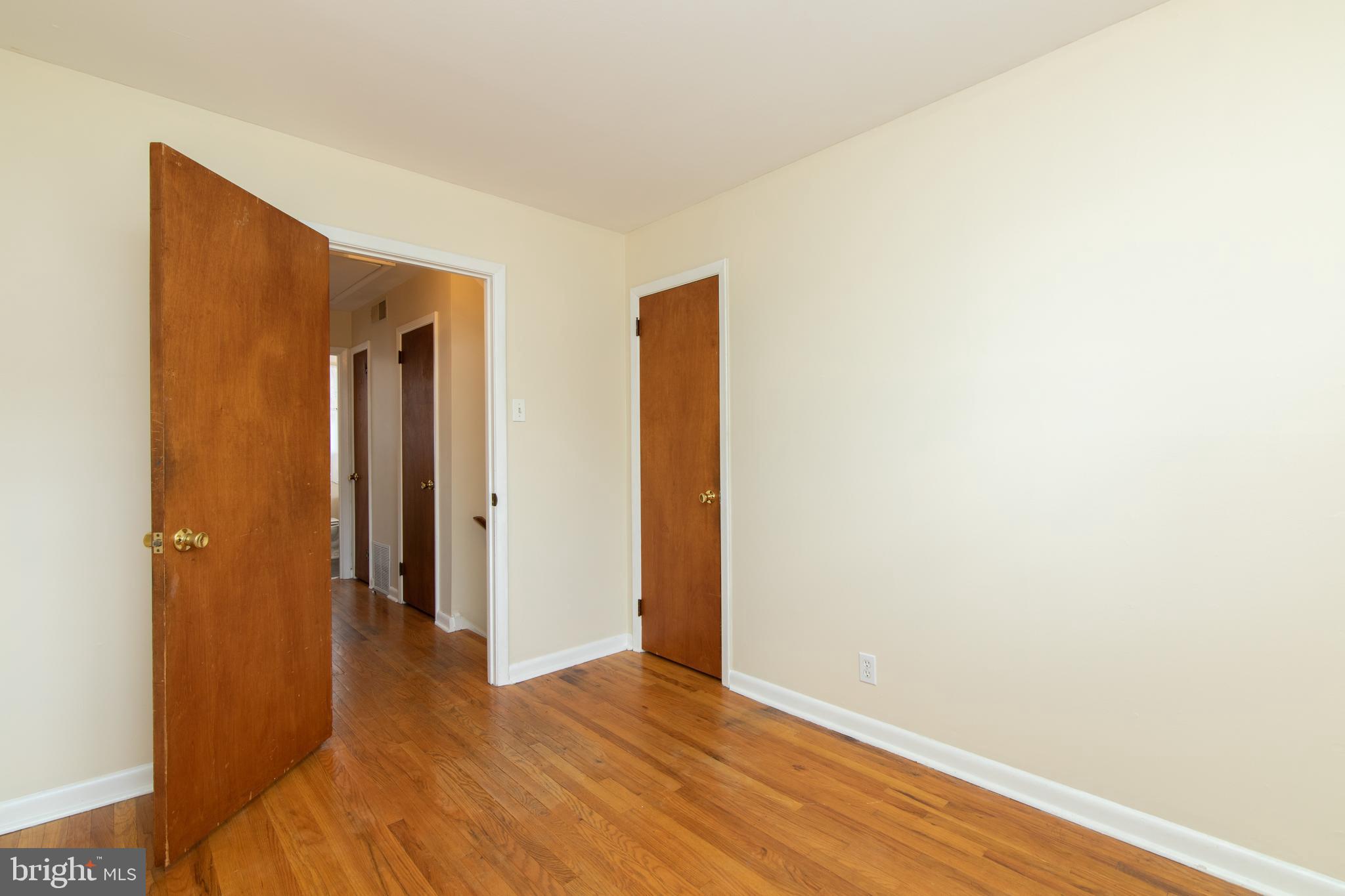 3 Great Oak Road Voorhees, NJ 08043 - Photo 33 of 45 3rd Bedroom