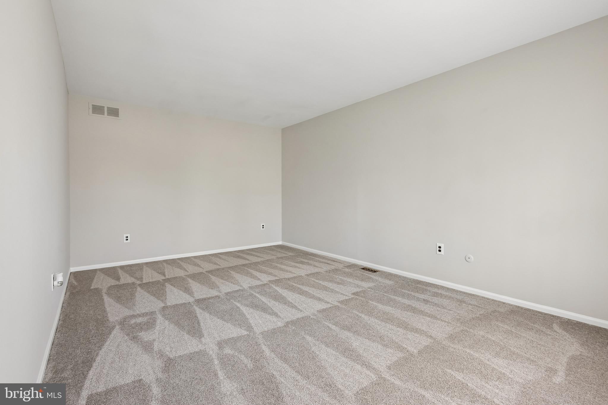 26 Constitution Road Sewell, NJ 08080 - Photo 18 of 32