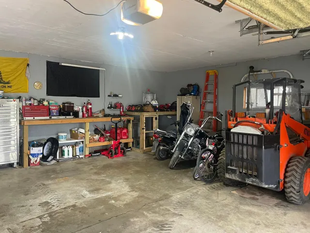 $310,000 | 32540 Paul Avenue, Worthington, MN 56187