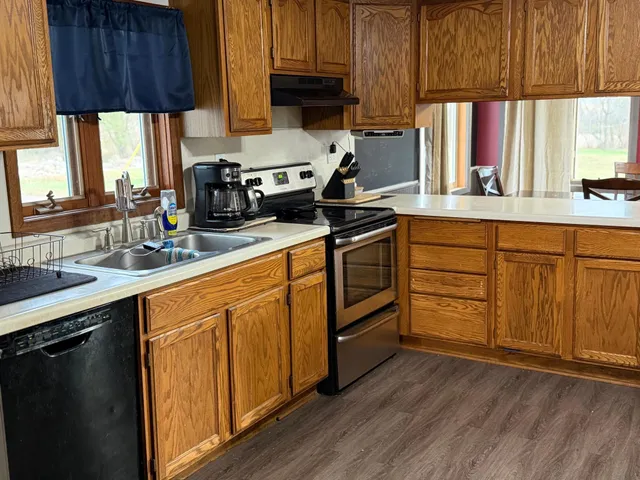 $310,000 | 32540 Paul Avenue, Worthington, MN 56187