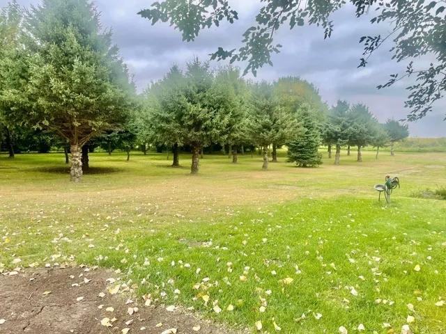 $310,000 | 32540 Paul Avenue, Worthington, MN 56187