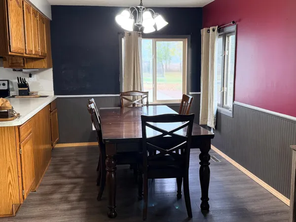 $275,000 | 32540 Paul Avenue, Worthington, MN 56187